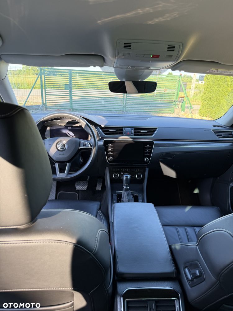 Skoda Superb 2.0 TDI Style DSG - 6