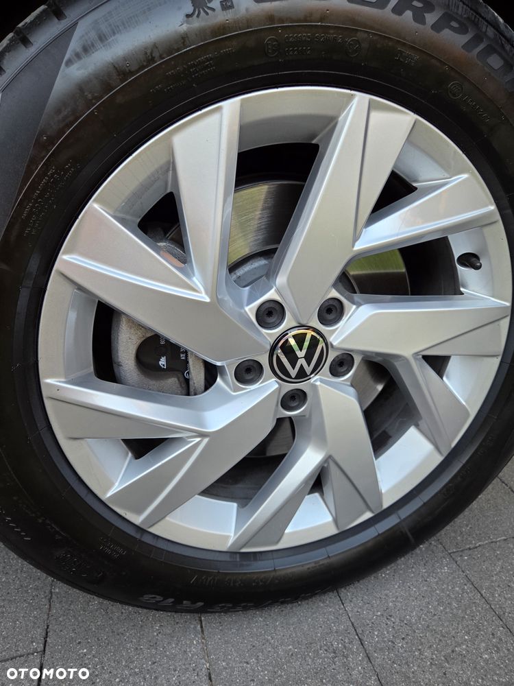 Volkswagen Tiguan - 29