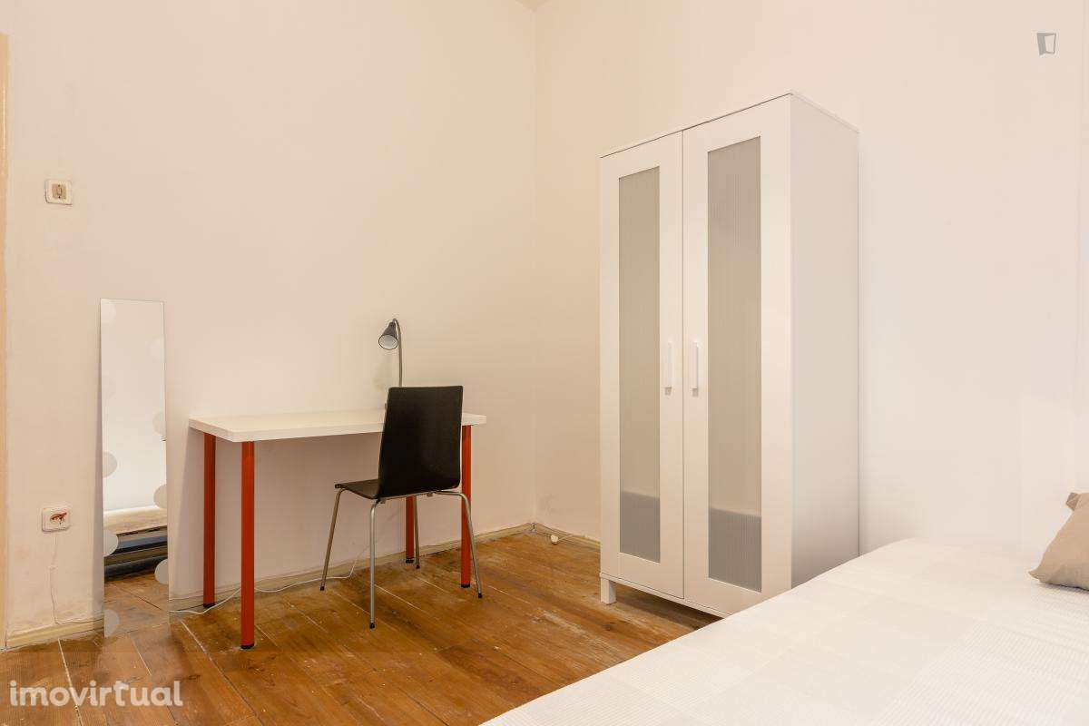 Quarto - localizado em Arroios Lisbon - Grande imagem: 5/12