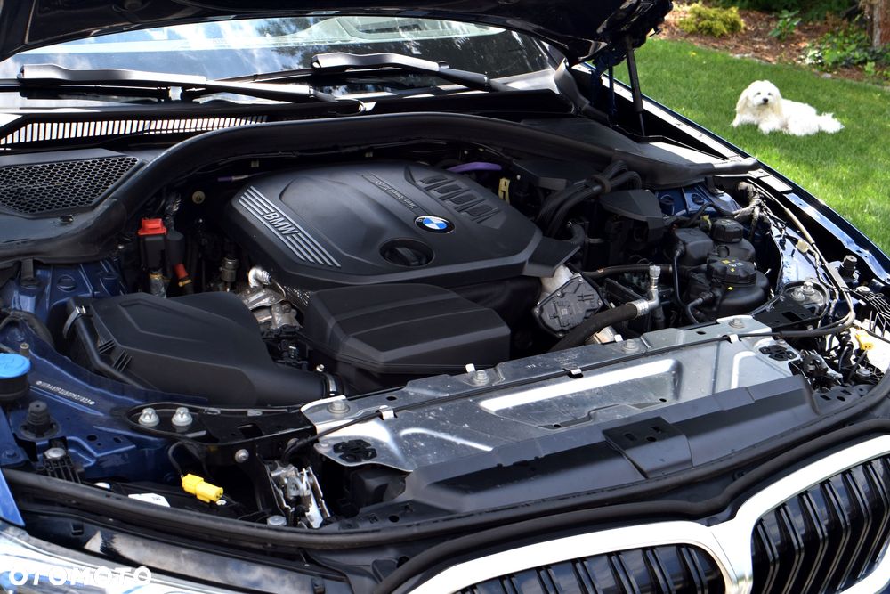 BMW Seria 3 320d xDrive Luxury Line sport - 41