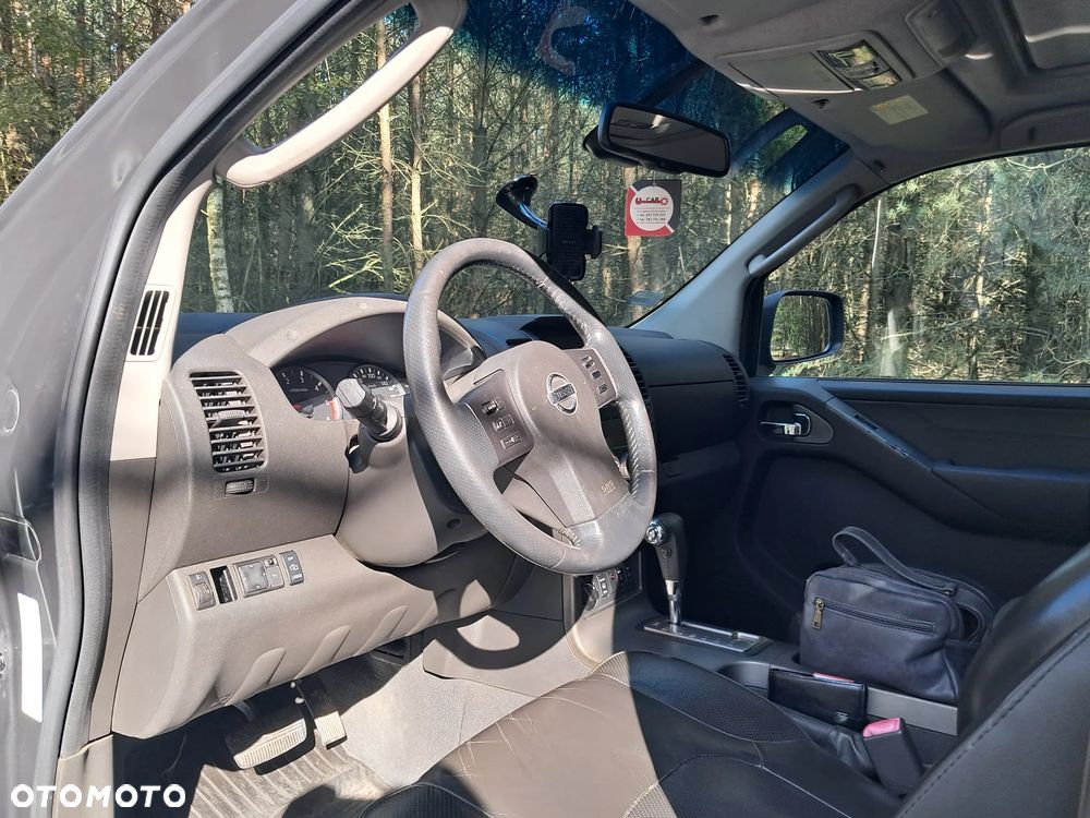 Nissan Navara - 10