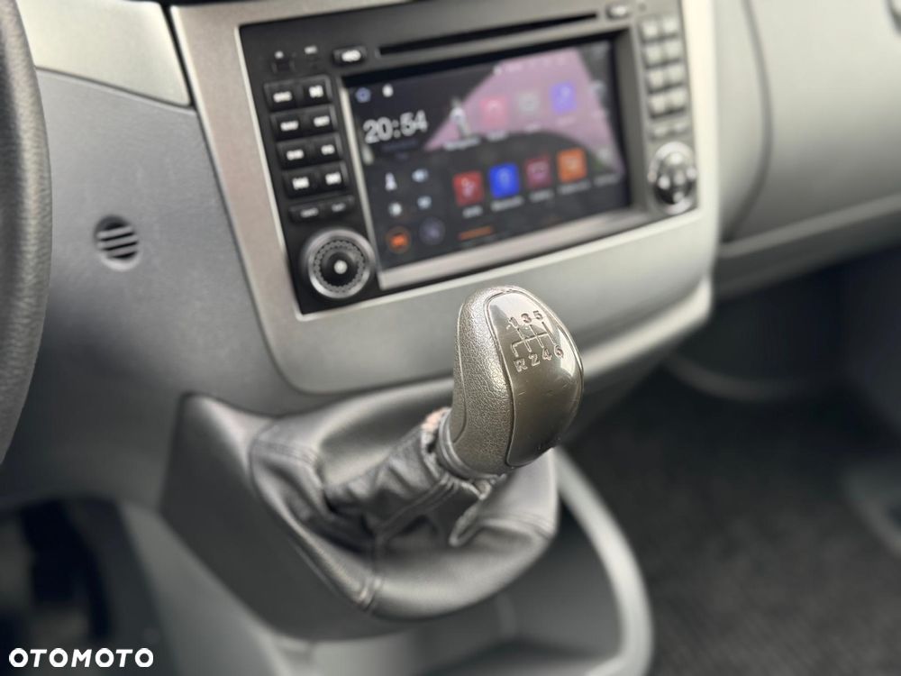 Mercedes-Benz Vito - 10