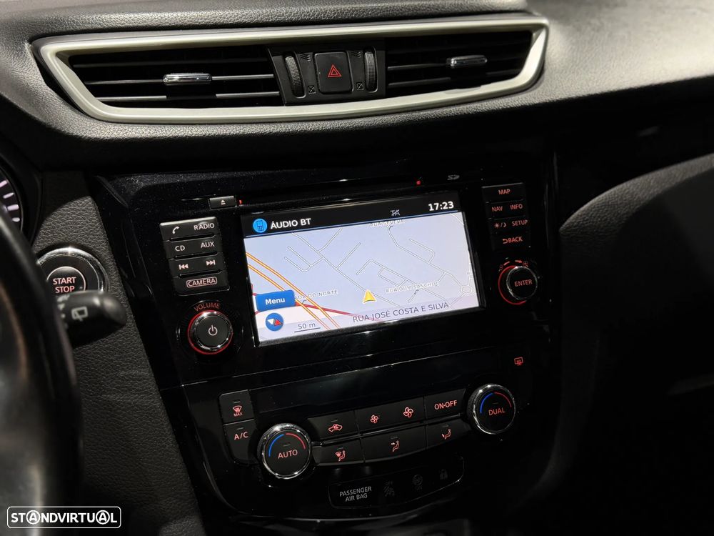 Nissan Qashqai 1.5 dCi TEKNA+ - 33