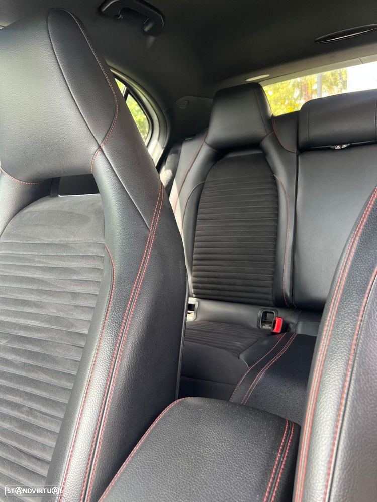 Mercedes-Benz A 180 Dynamic Edition - 18
