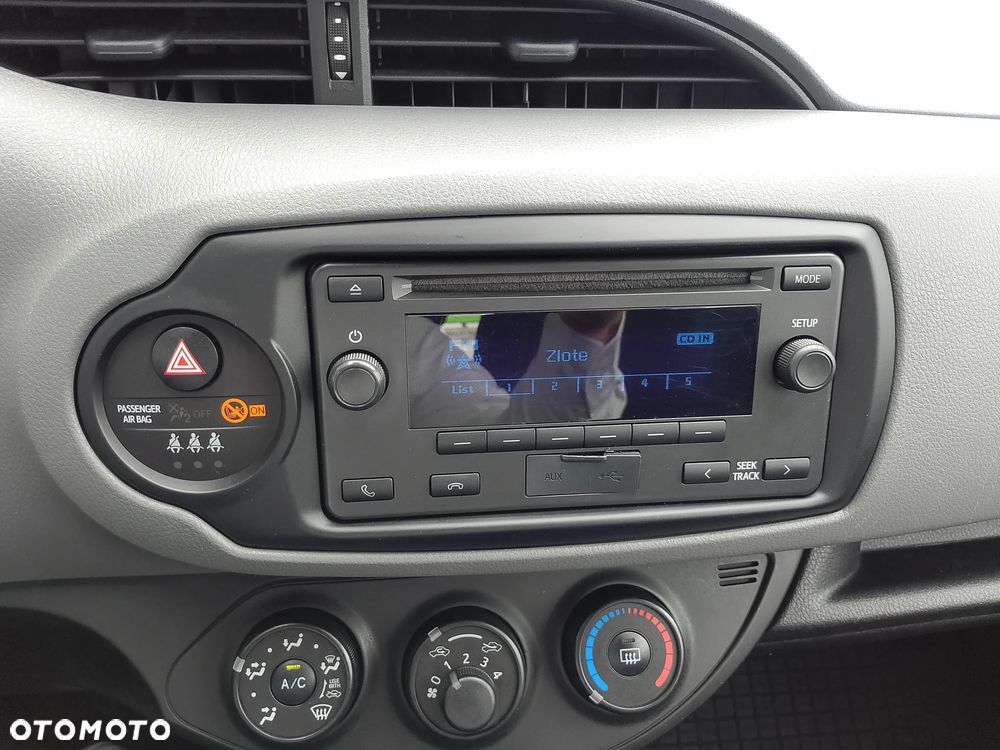 Toyota Yaris 1.0 Active - 22