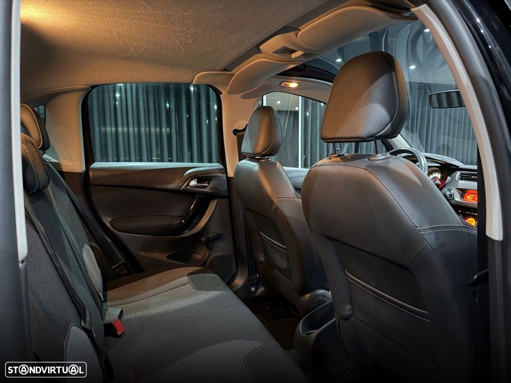 Citroën C3 1.2 VTi Exclusive - 25