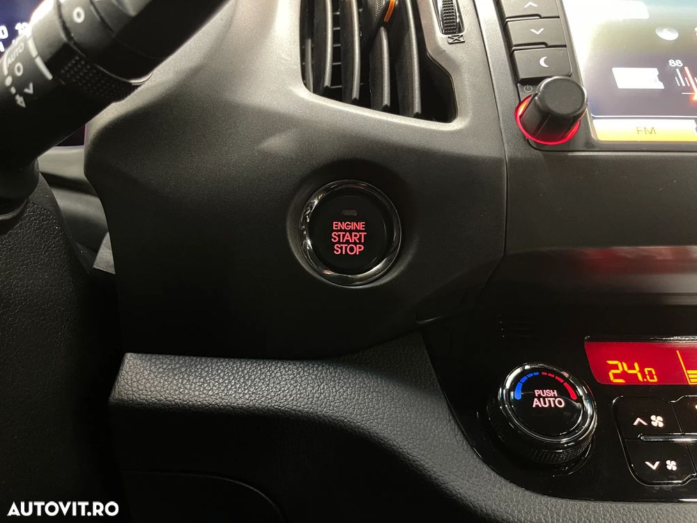 Kia Sportage 2.0 CVVT 4WD Automatik Vision - 23