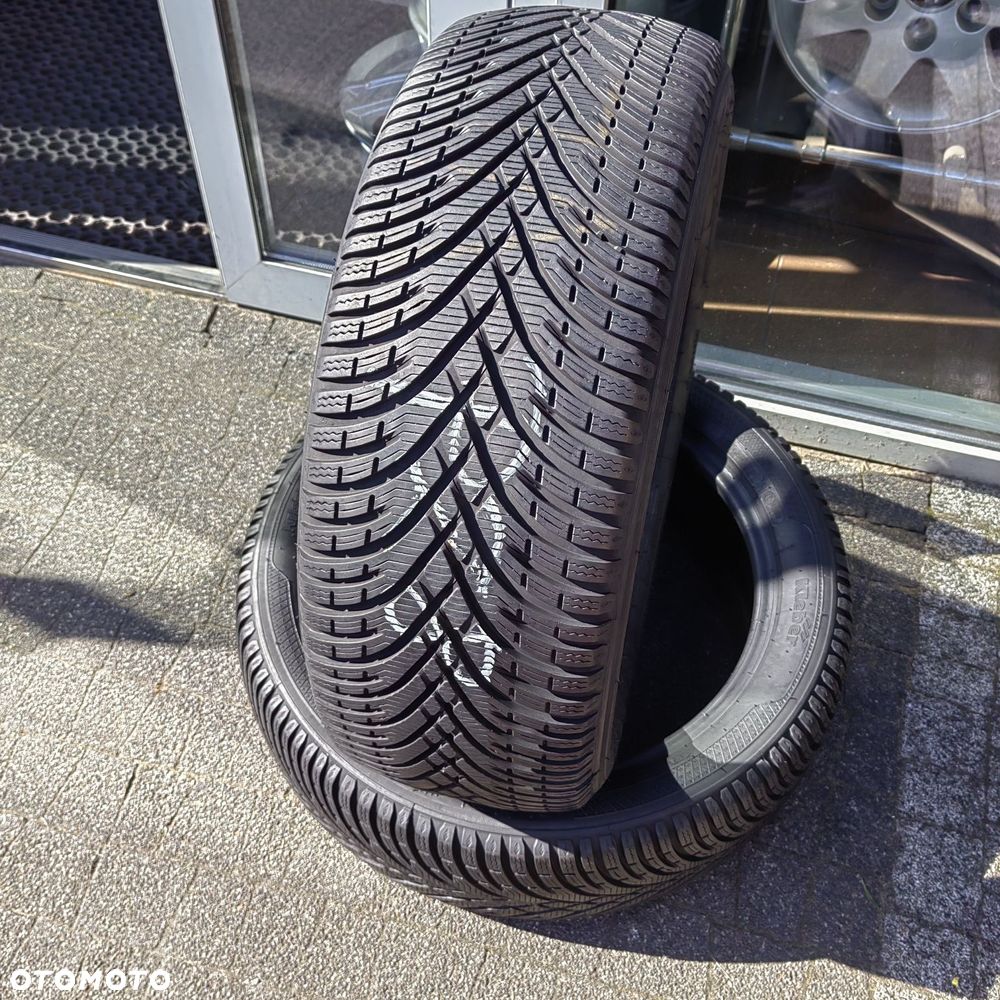 215/50R18 92V Kleber Krisalp HP3 PARA ZIMA PZ8 2021