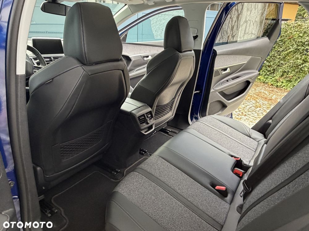 Peugeot 3008 1.6 PureTech GPF Allure S&S EAT8 - 7
