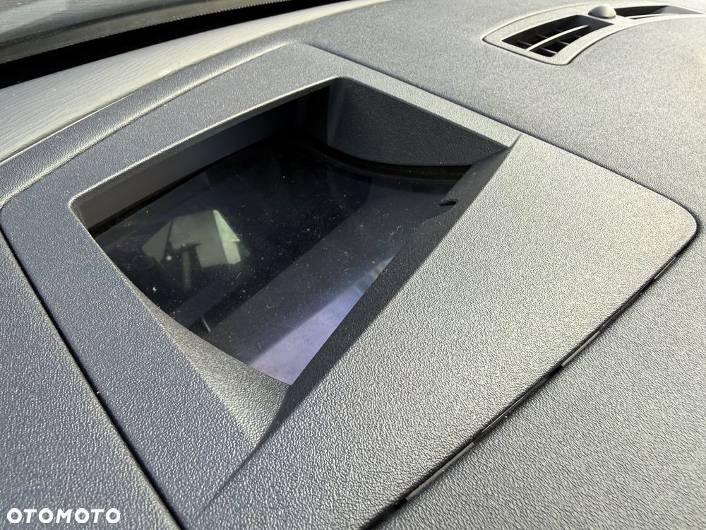 Citroën C6 HDi 205 Biturbo FAP Exclusive - 23