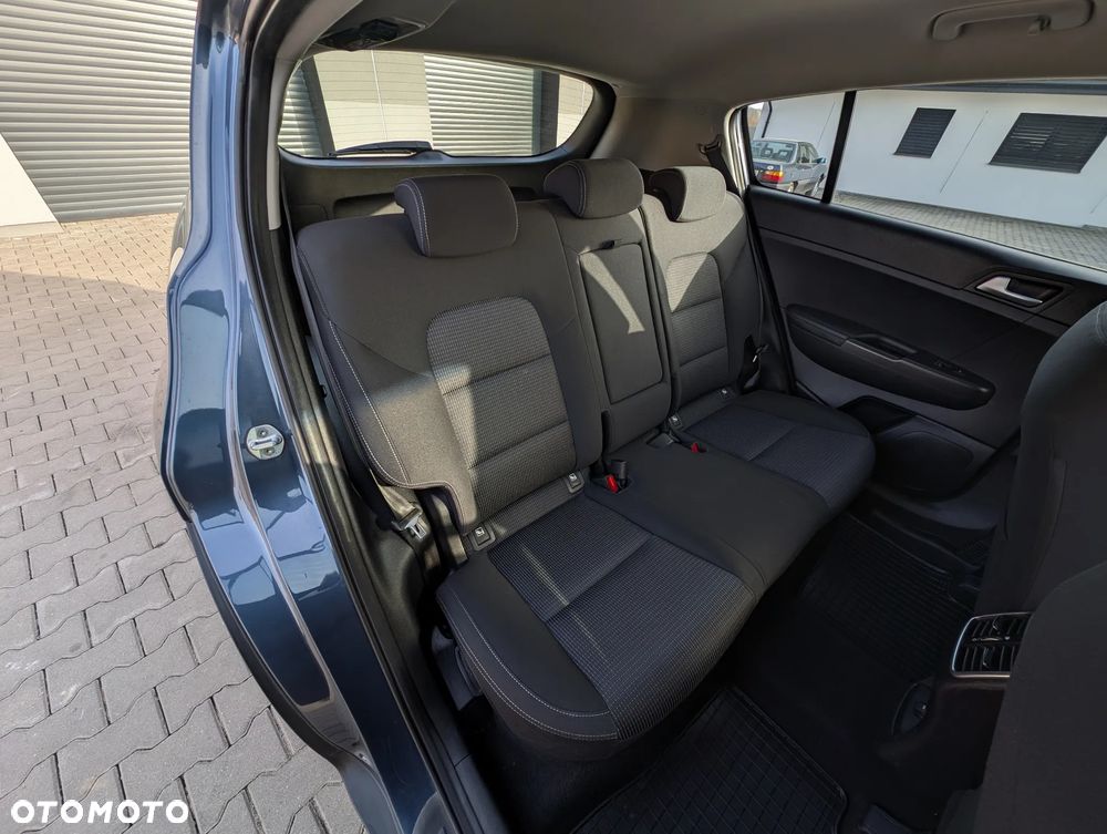 Kia Sportage 1.6 T-GDI AWD VISION - 37