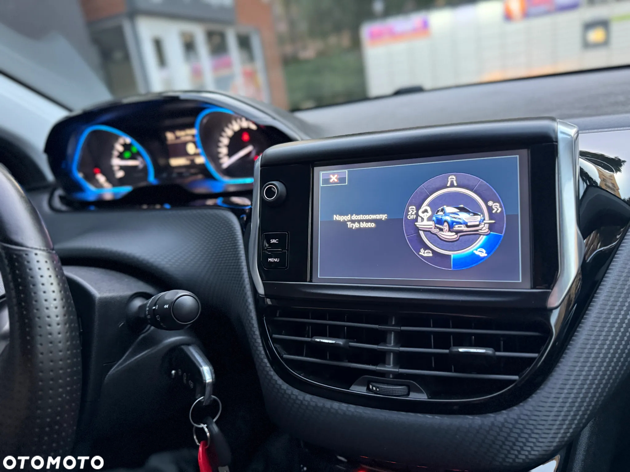Peugeot 2008 - 40
