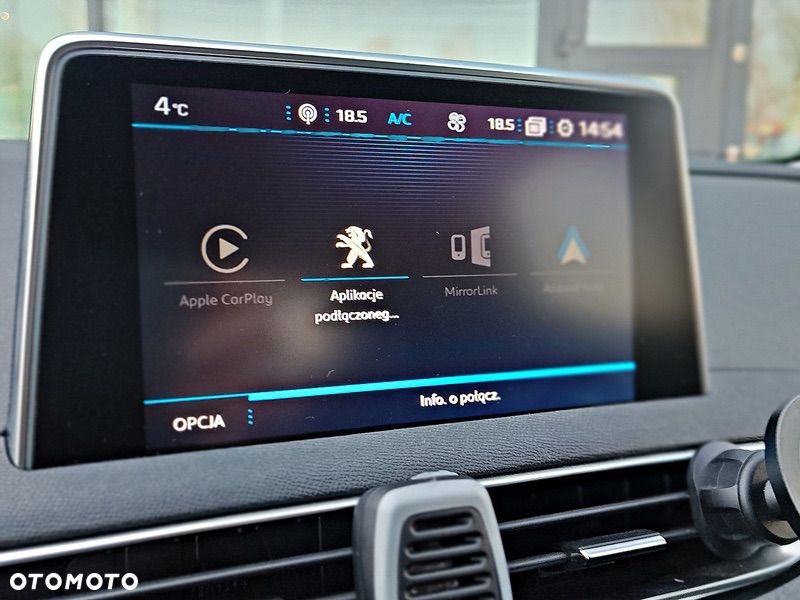 Peugeot 3008 1.6 PureTech GPF Allure S&S EAT8 - 17