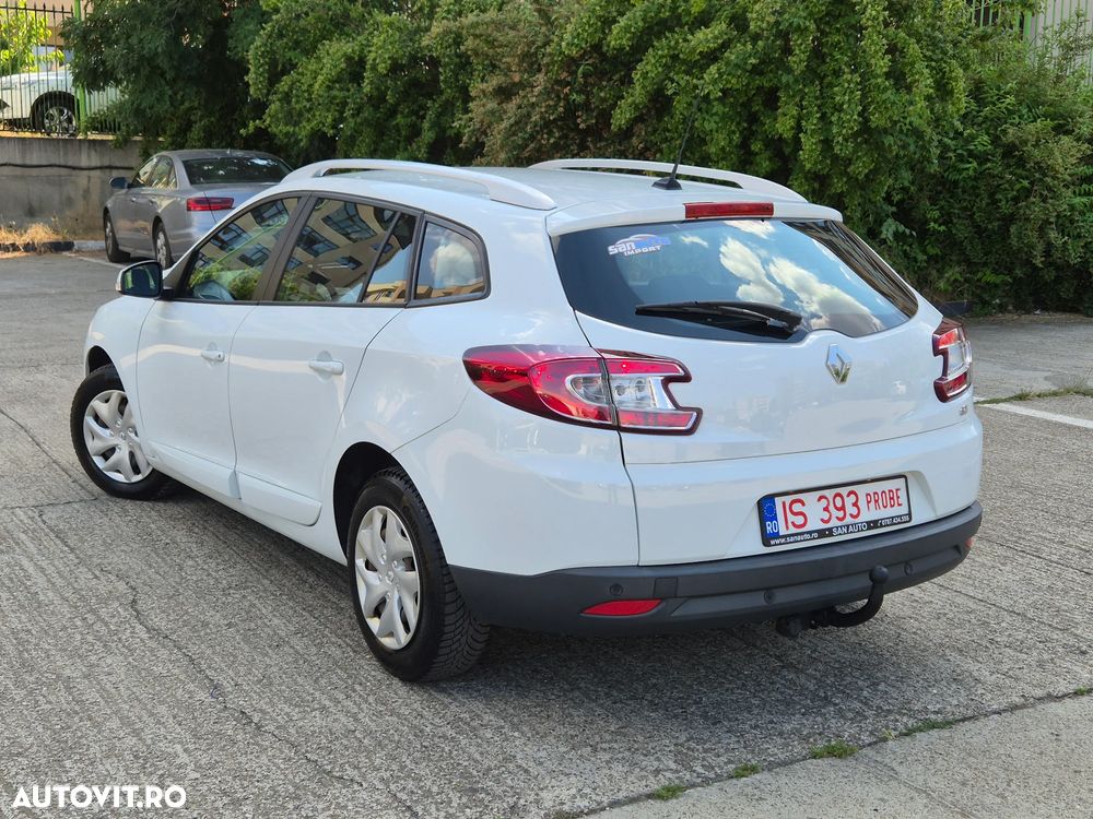 Renault Megane dCi 110 FAP Paris - 5