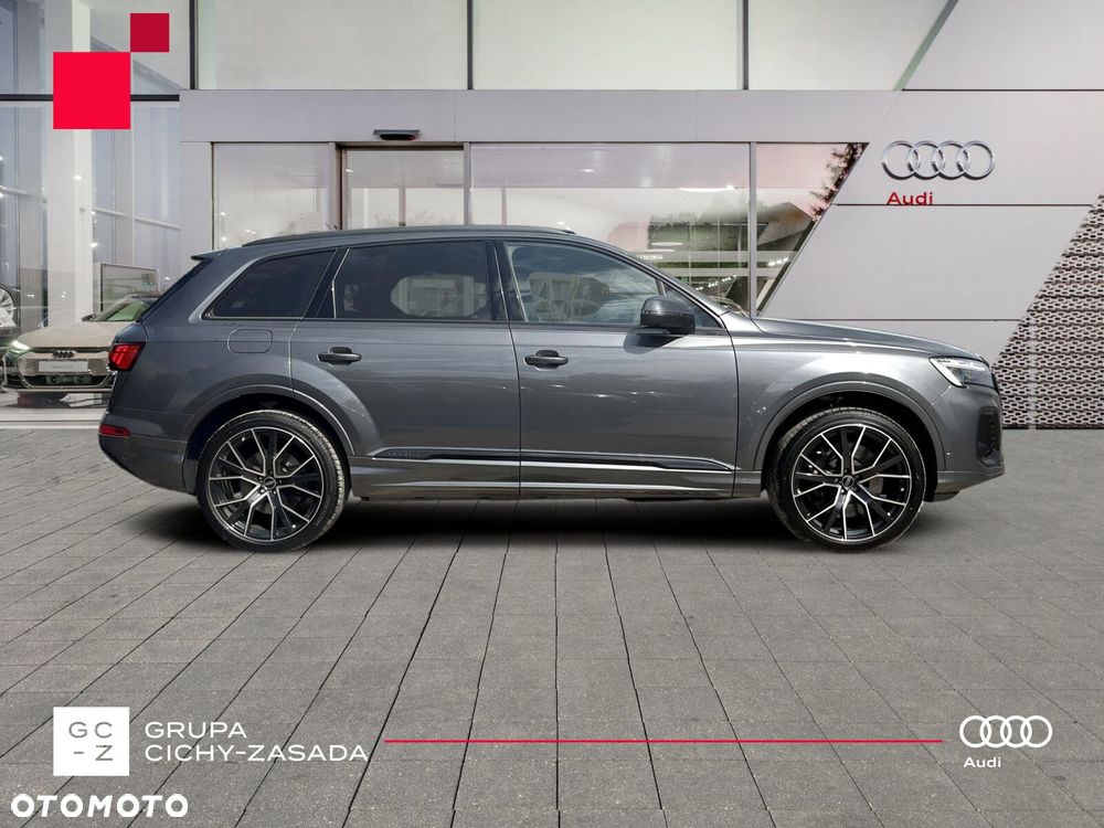 Audi SQ7 - 7