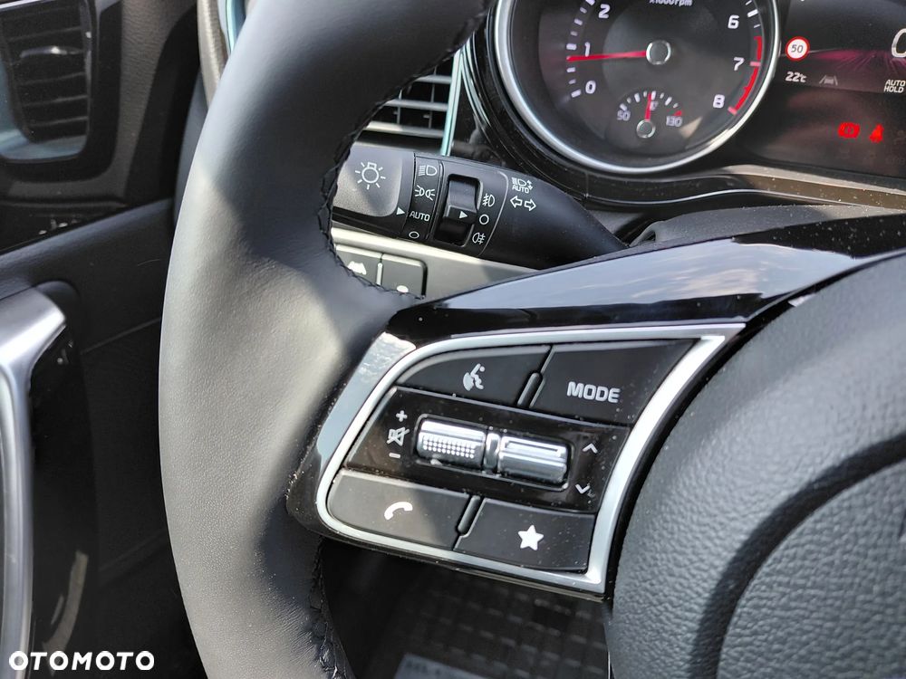 Kia XCeed - 15