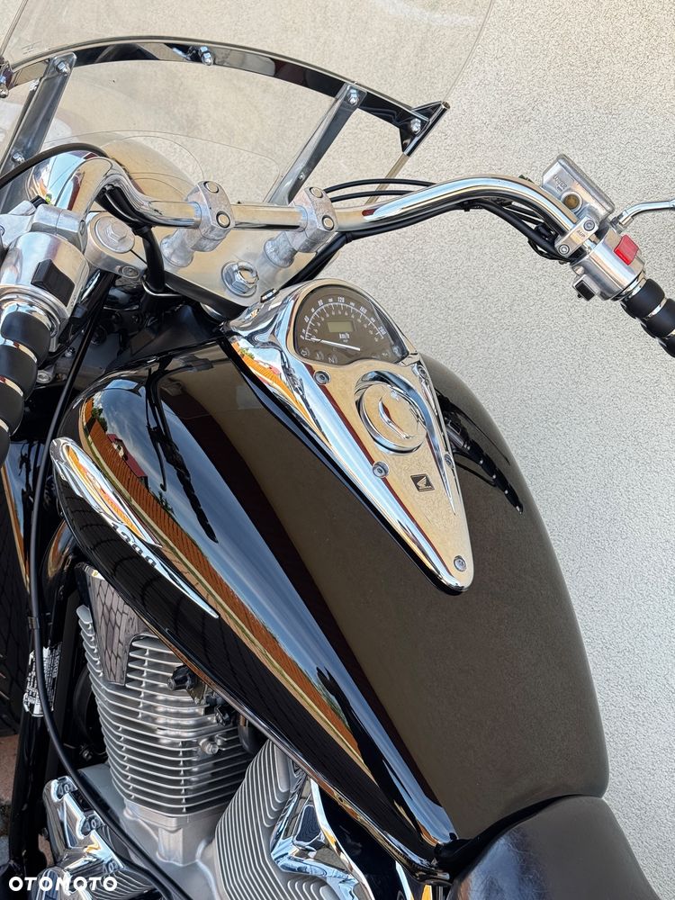 Honda VTX - 23