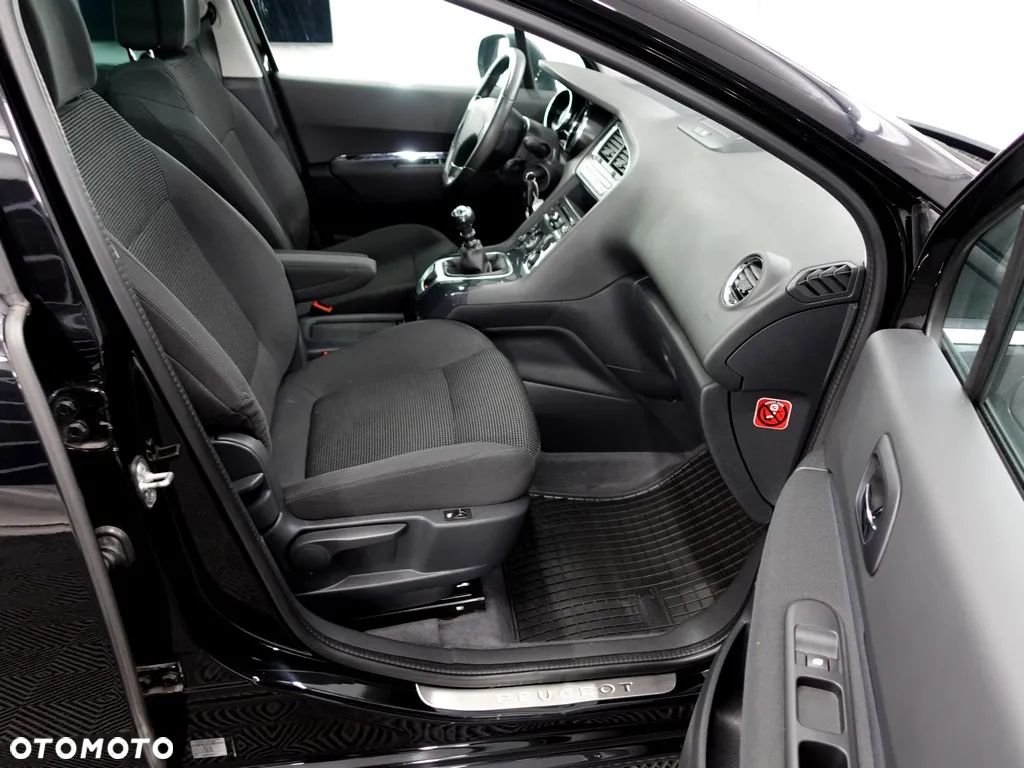 Peugeot 5008 2.0 HDi Allure 7os - 7