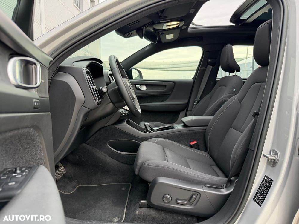 Volvo XC 40 Recharge Twin Motor AWD Ultimate - 6