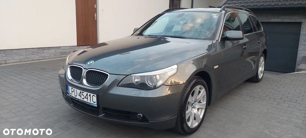 BMW Seria 5 525i - 11