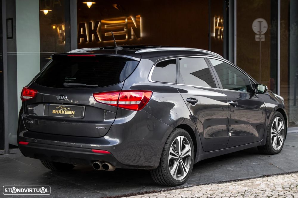 Kia Ceed SW 1.6 CRDi GT Line - 4