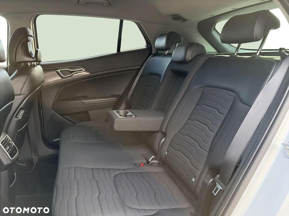 Kia Sportage 1.6 T-GDI HEV Business Line 4WD - 22