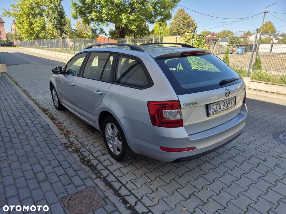 Skoda Octavia 1.6 TDI Active - 8