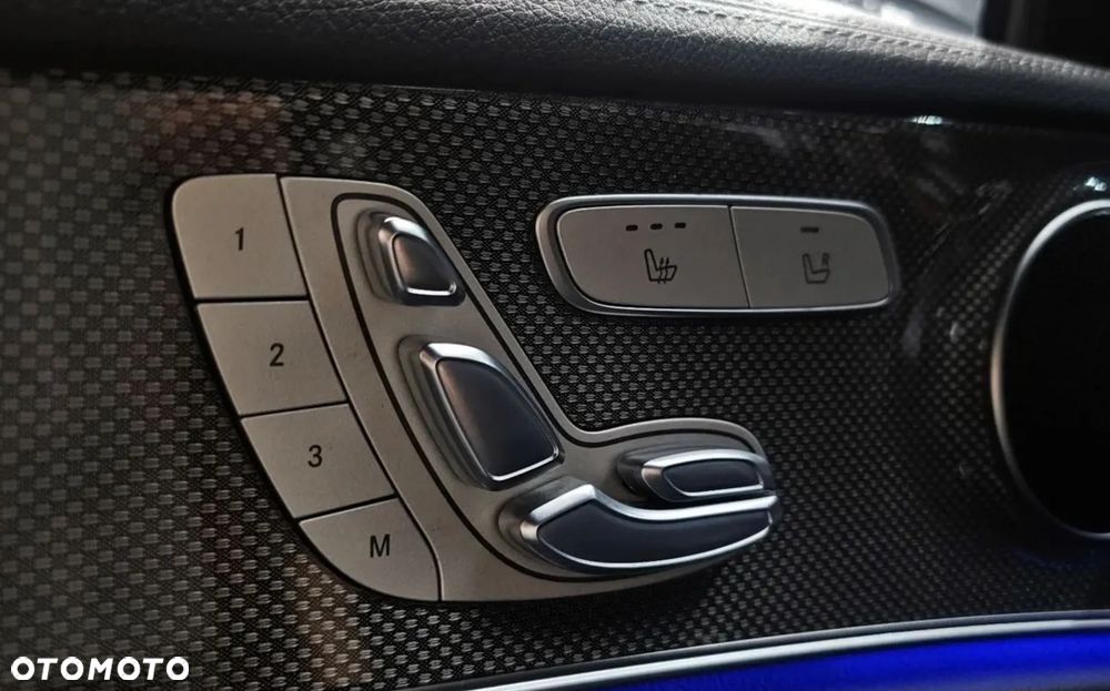 Mercedes-Benz Klasa E 300 9G-TRONIC AMG Line - 26