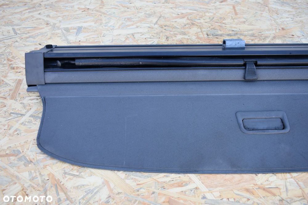 ROLETA BAGAŻNIKA AUDI A4 B6 8E9863553 - 2