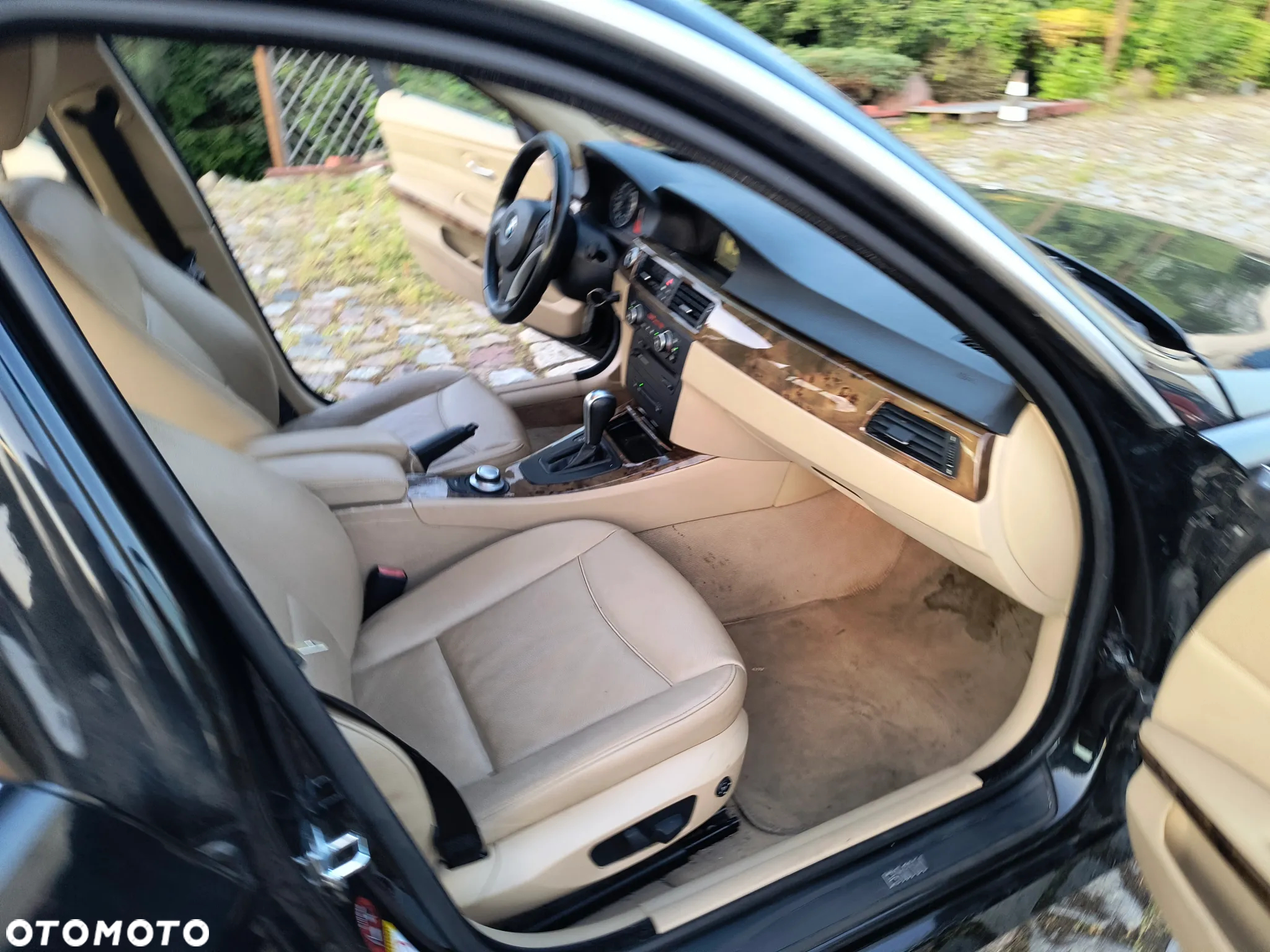 BMW Seria 3 325i - 13