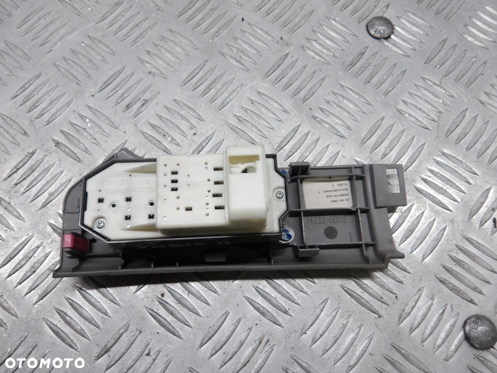 TOYOTA YARIS II 05-09 HB 5D PRZEŁĄCZNIK SZYB LEWY PRZÓD 74232-0D110 - 2
