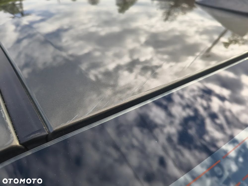 Toyota Corolla 1.8 Hybrid GPF Comfort - 12