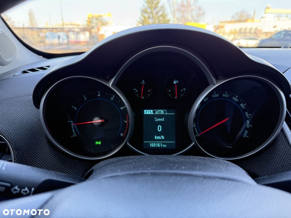 Chevrolet Cruze 1.8 LT - 7