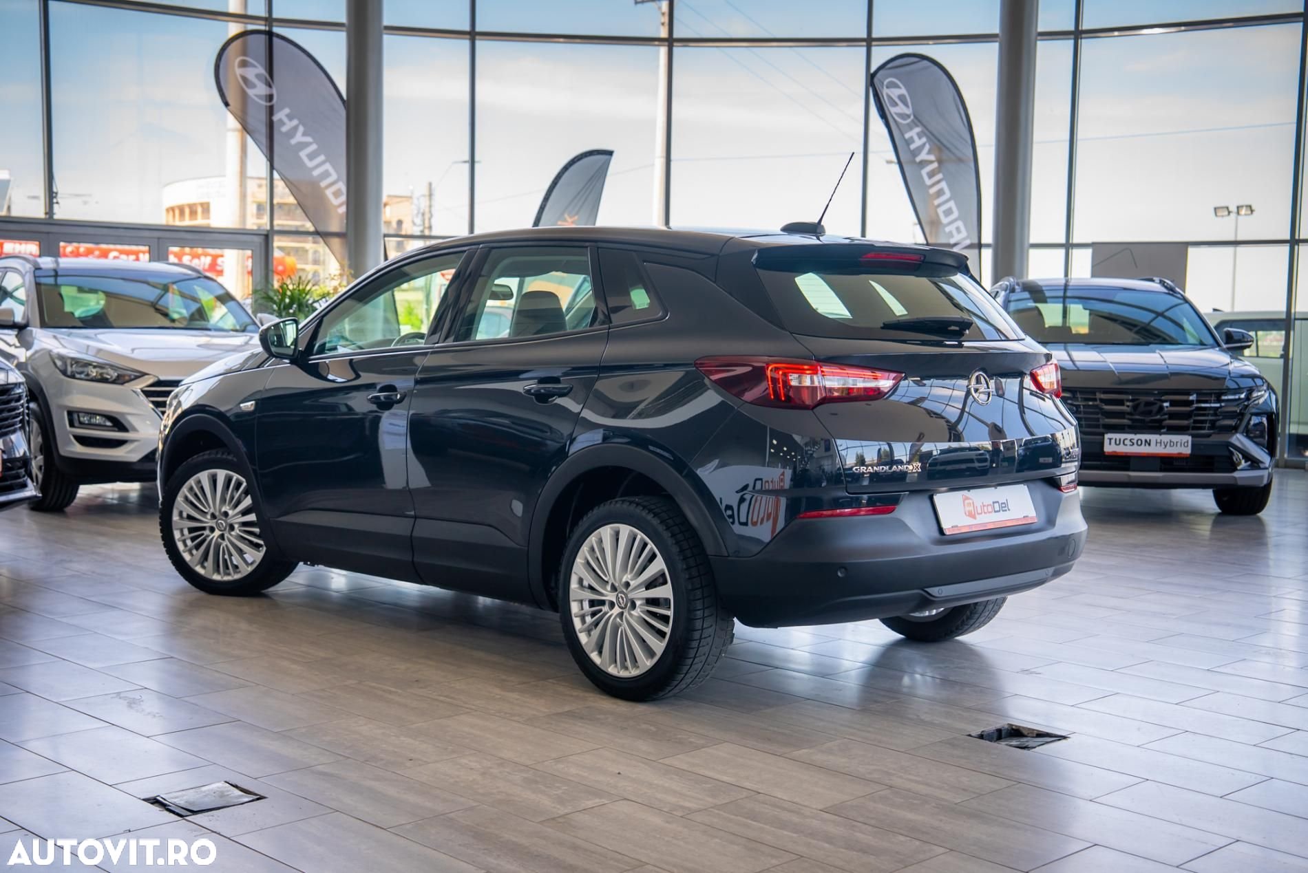 Opel Grandland X 1.2 Start/Stop INNOVATION - 3