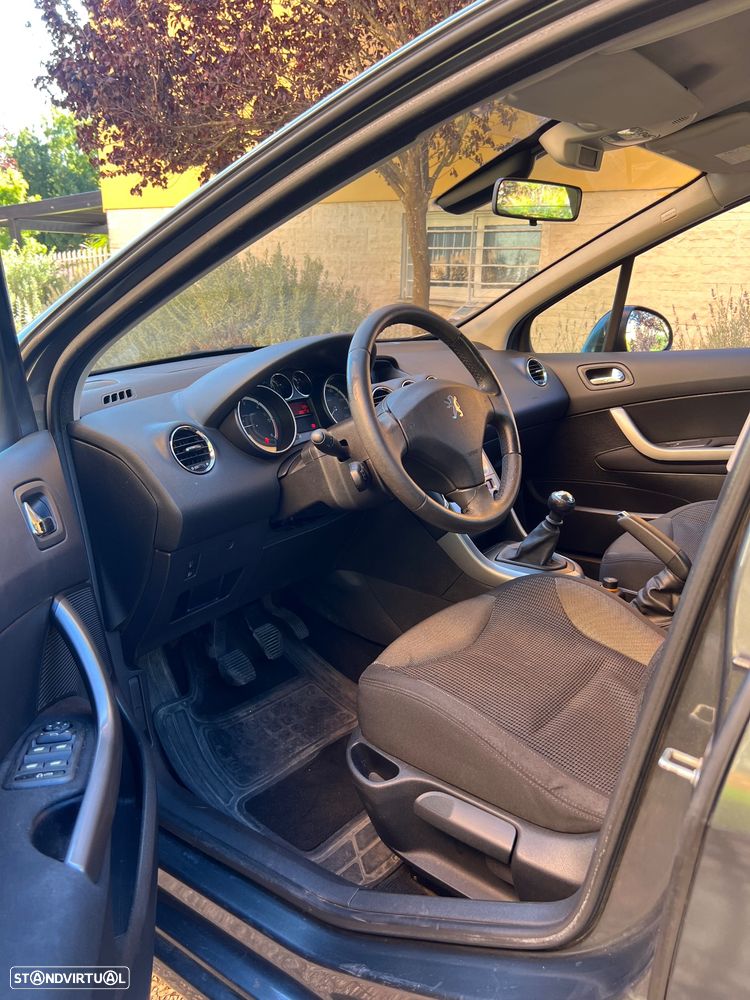 Peugeot 308 1.6 HDi Executive - 8
