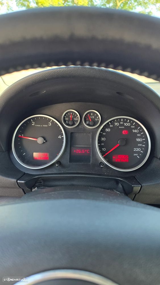 Audi A2 1.4 TDi Ambiente - 6