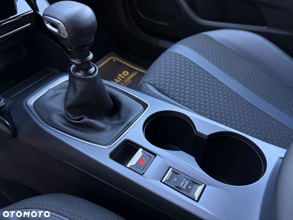 Peugeot 2008 1.5 BlueHDi Allure - 32