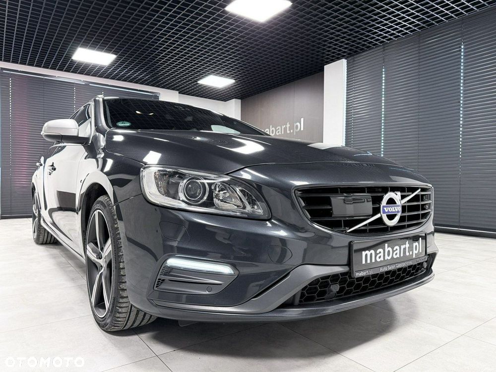 Volvo V60 D3 R-Design - 7