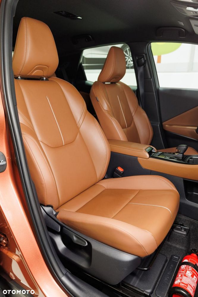 Lexus LBX 1.5 Hybrid Relax AWD - 15