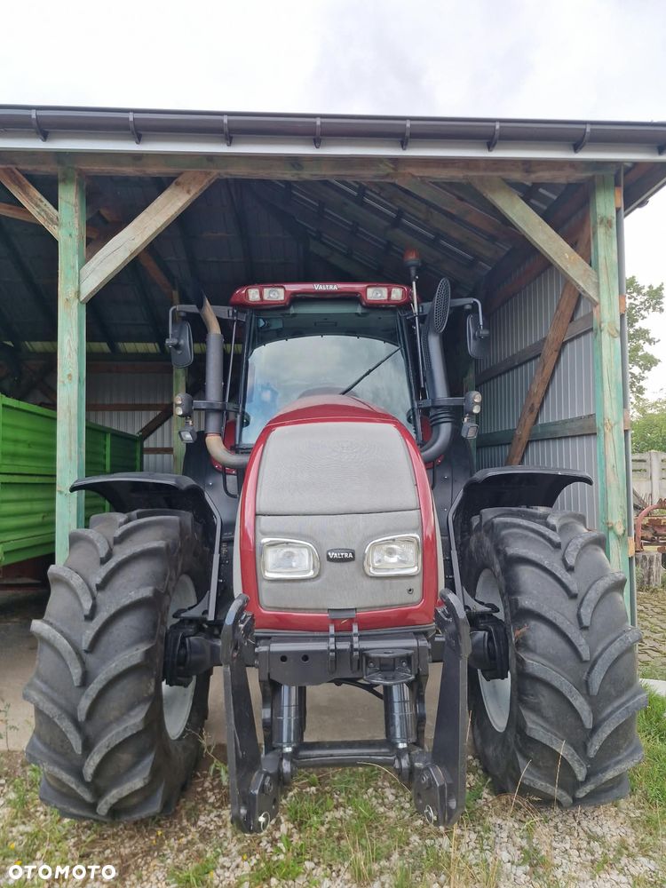 Valtra T140 - 1
