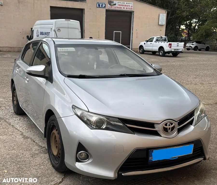 Toyota Auris - 6
