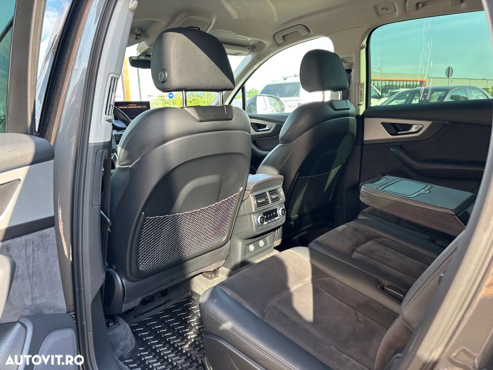 Audi Q7 3.0 50 TDI quattro Tiptronic - 16