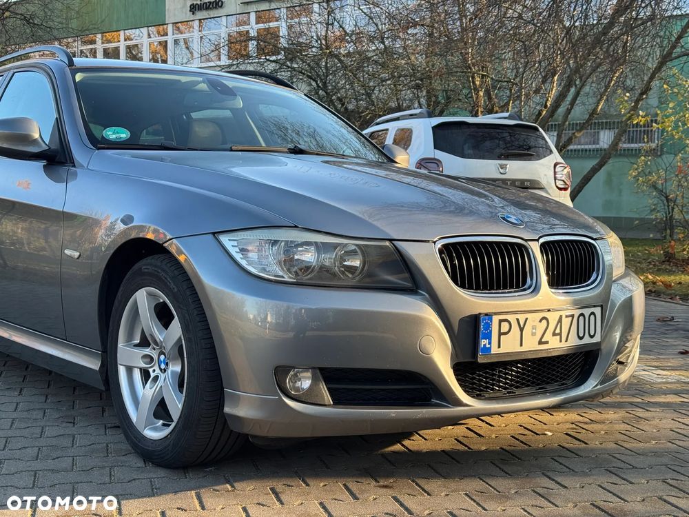 BMW Seria 3 318d DPF - 3
