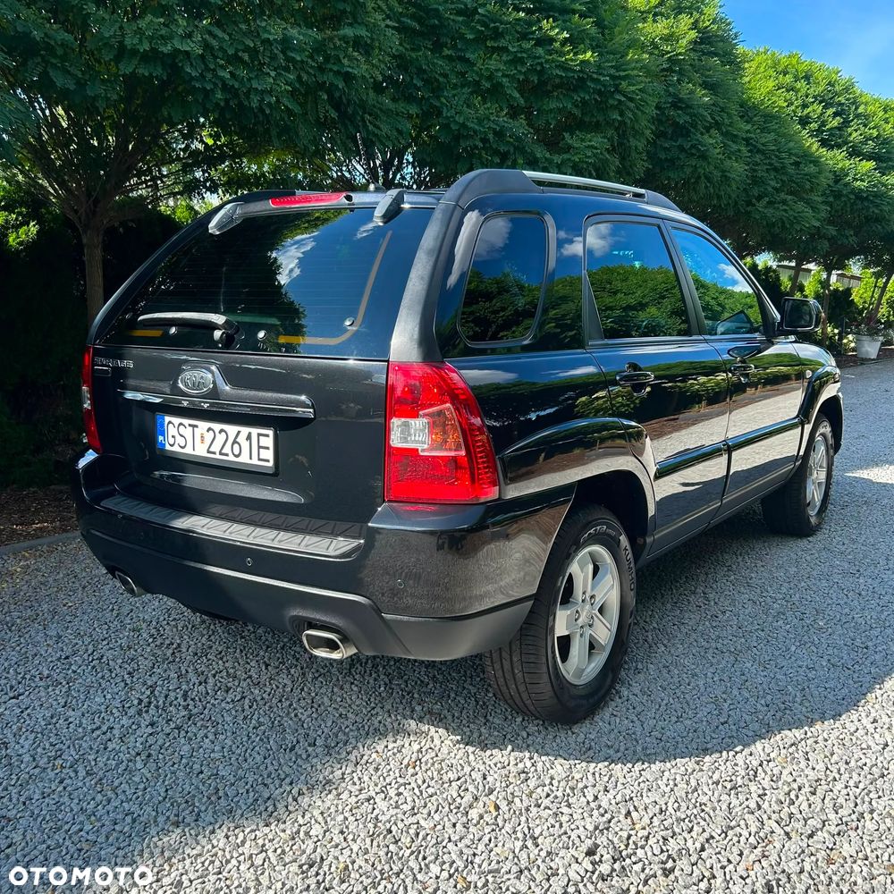 Kia Sportage 2.0 CRDI 2WD Attract - 35