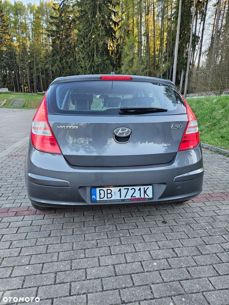 Hyundai i30 1.6 blue Classic - 20
