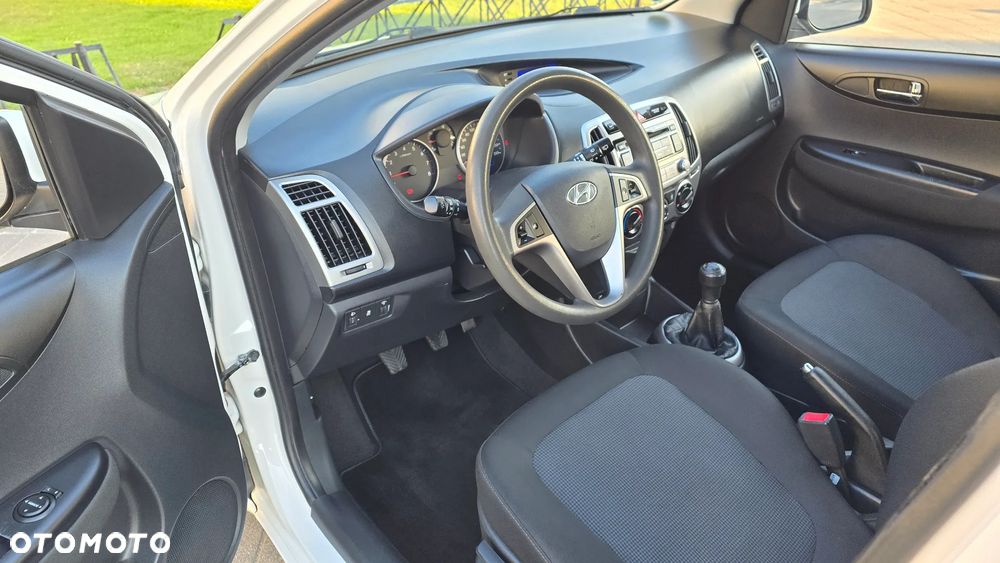 Hyundai i20 - 9