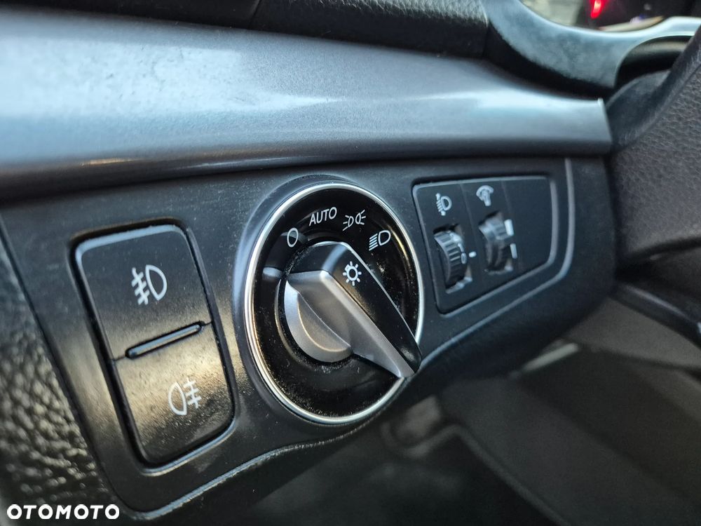 Hyundai i40 1.7 CRDi Comfort - 11