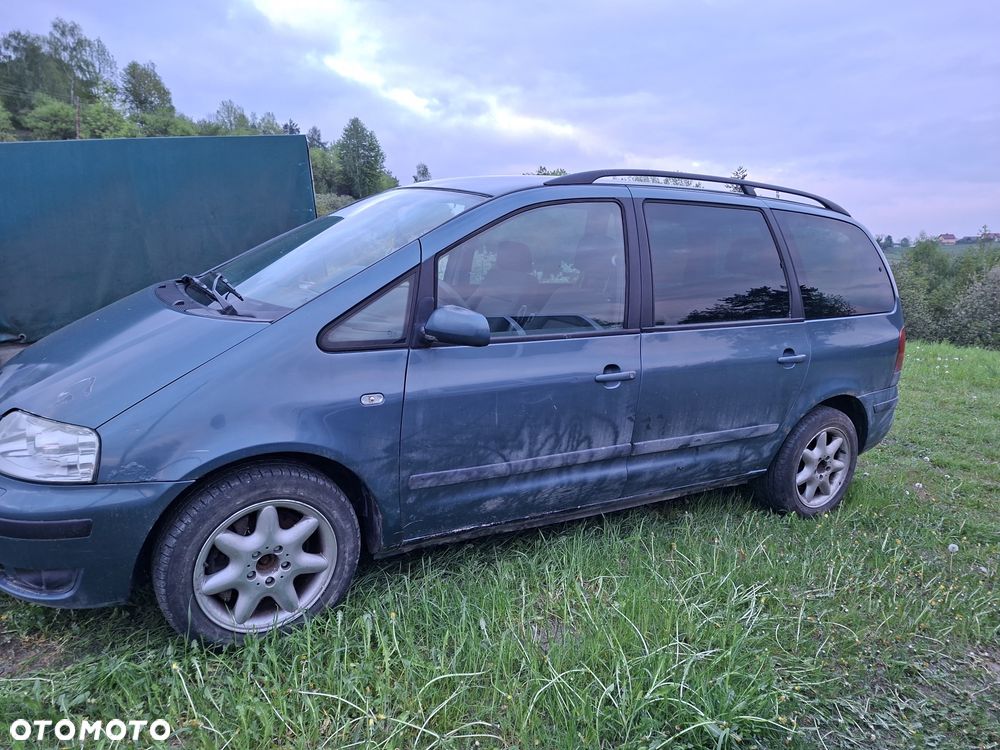 Volkswagen Sharan - 3