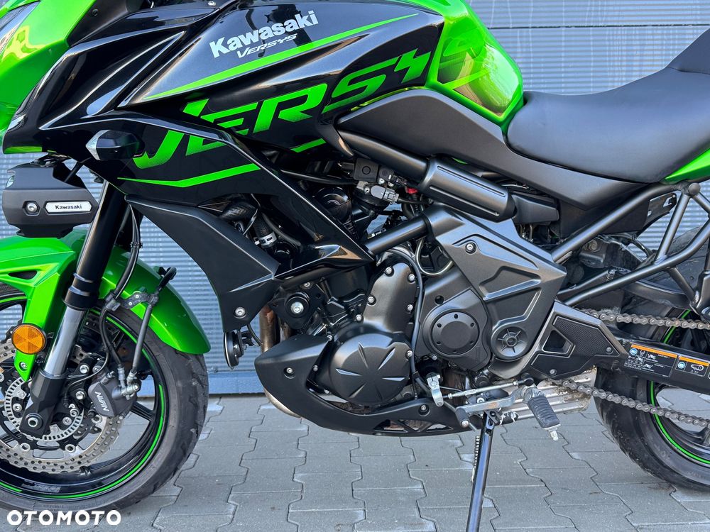Kawasaki Versys 650 - 16