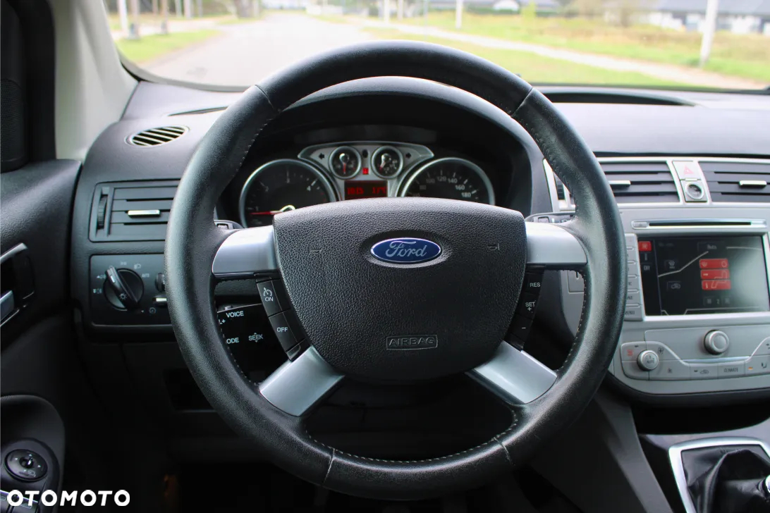 Ford Kuga 2.0 TDCi Titanium - 20